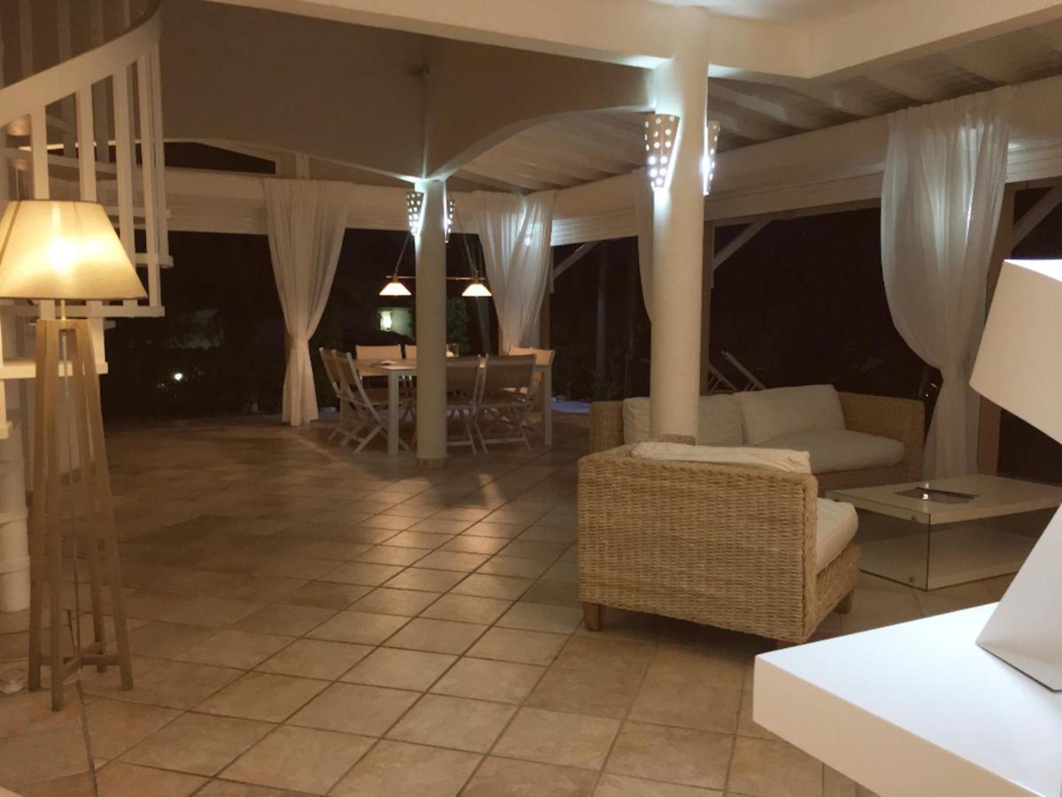 Villa Iguanou Et Piscine En Bord De Mer Proche Plages Marina Et Golf Saint-Francois  Bagian luar foto